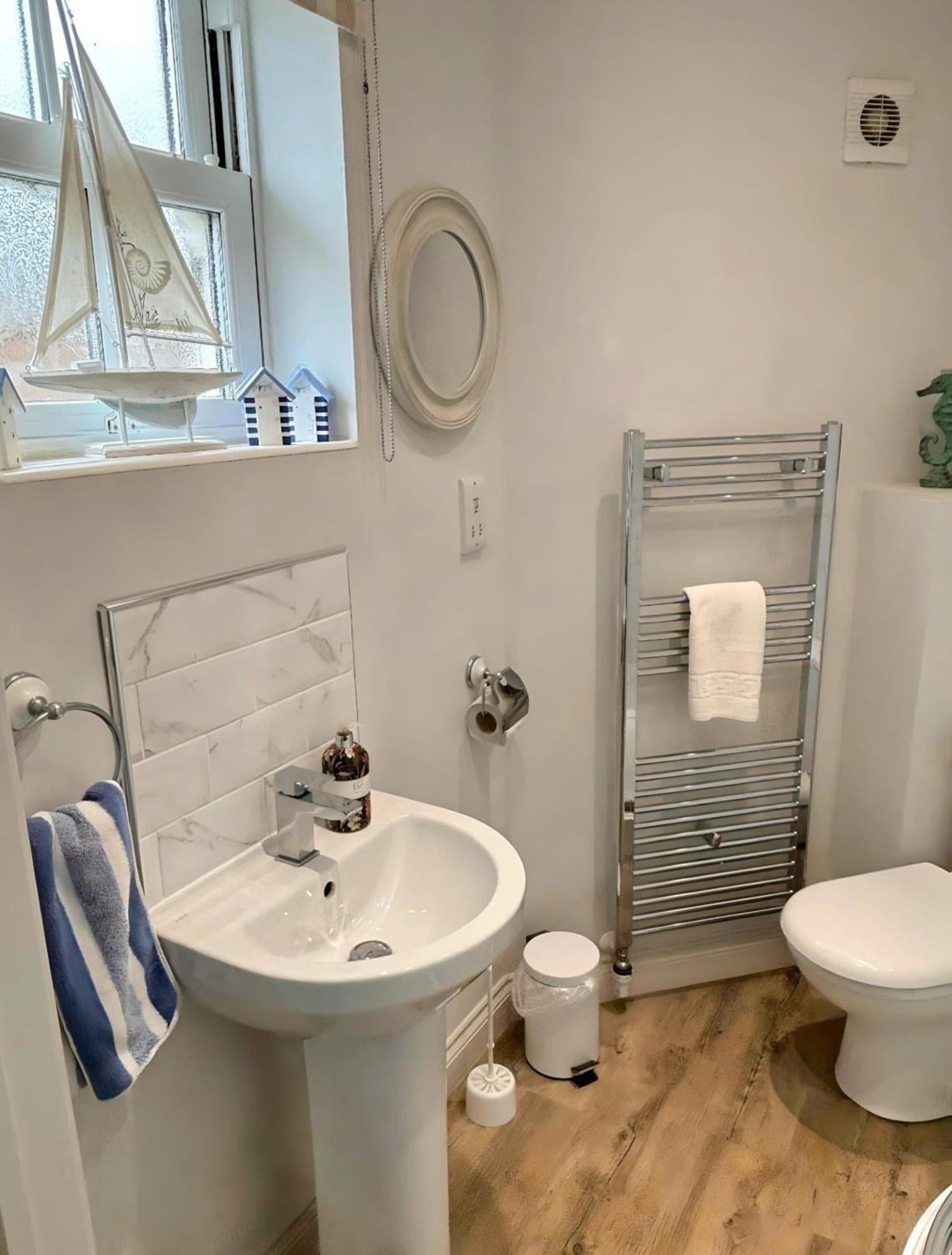 The Bay Filey - Corner Cottage Bagian luar foto